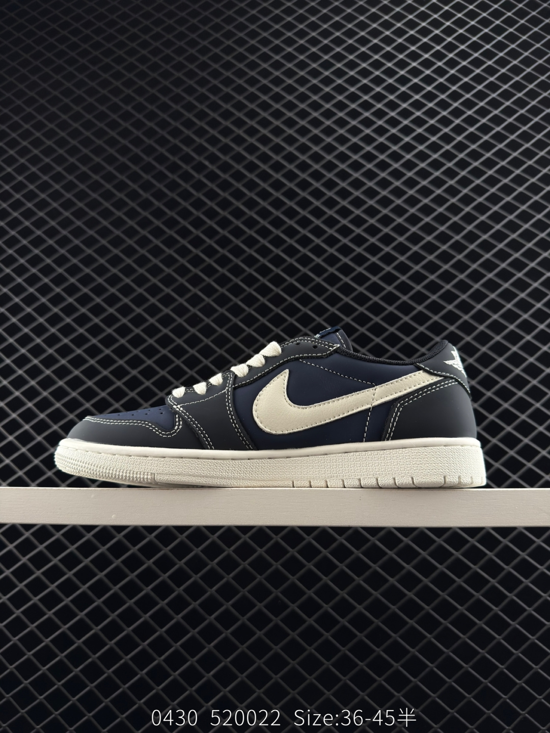 Travis Scott x Air Jordan 1 ” Reverse Mocha “